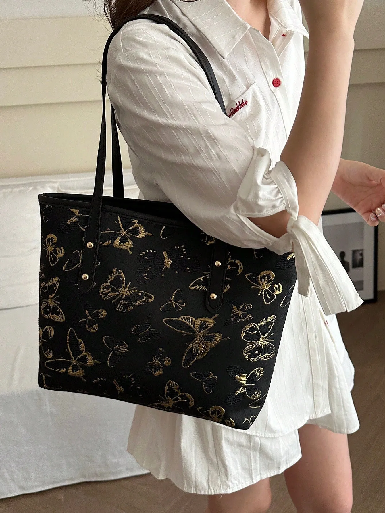 1pc Simple Black Nylon Butterfly Print Rivet Decor Large Capacity Tote Shoulder Handbag For Women