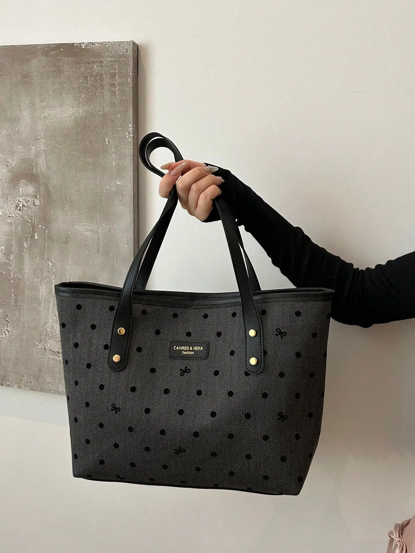 1pc Simple Black Nylon Butterfly Print Rivet Decor Large Capacity Tote Shoulder Handbag For Women