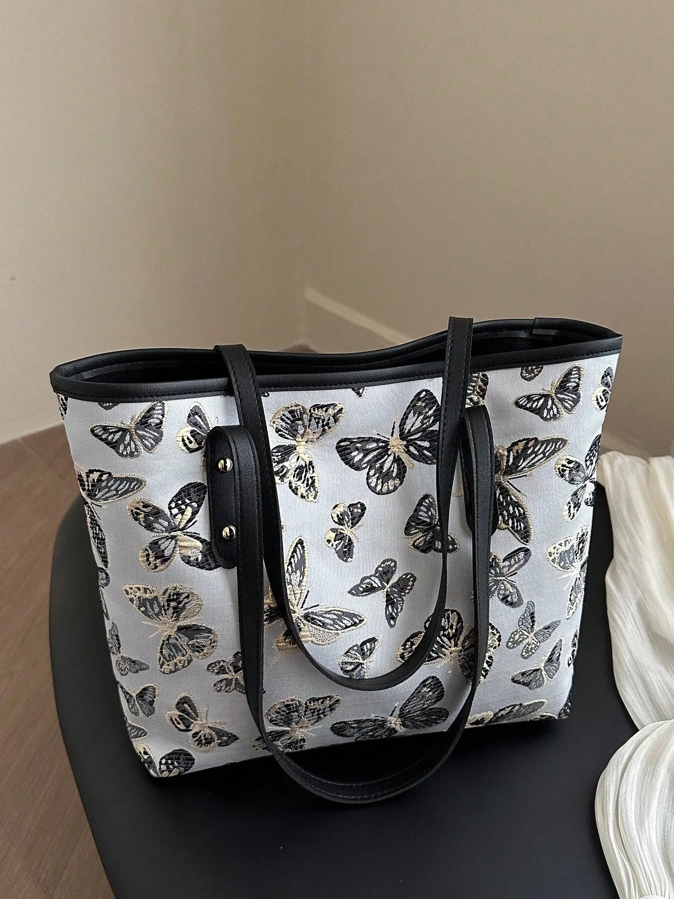 1pc Simple Black Nylon Butterfly Print Rivet Decor Large Capacity Tote Shoulder Handbag For Women