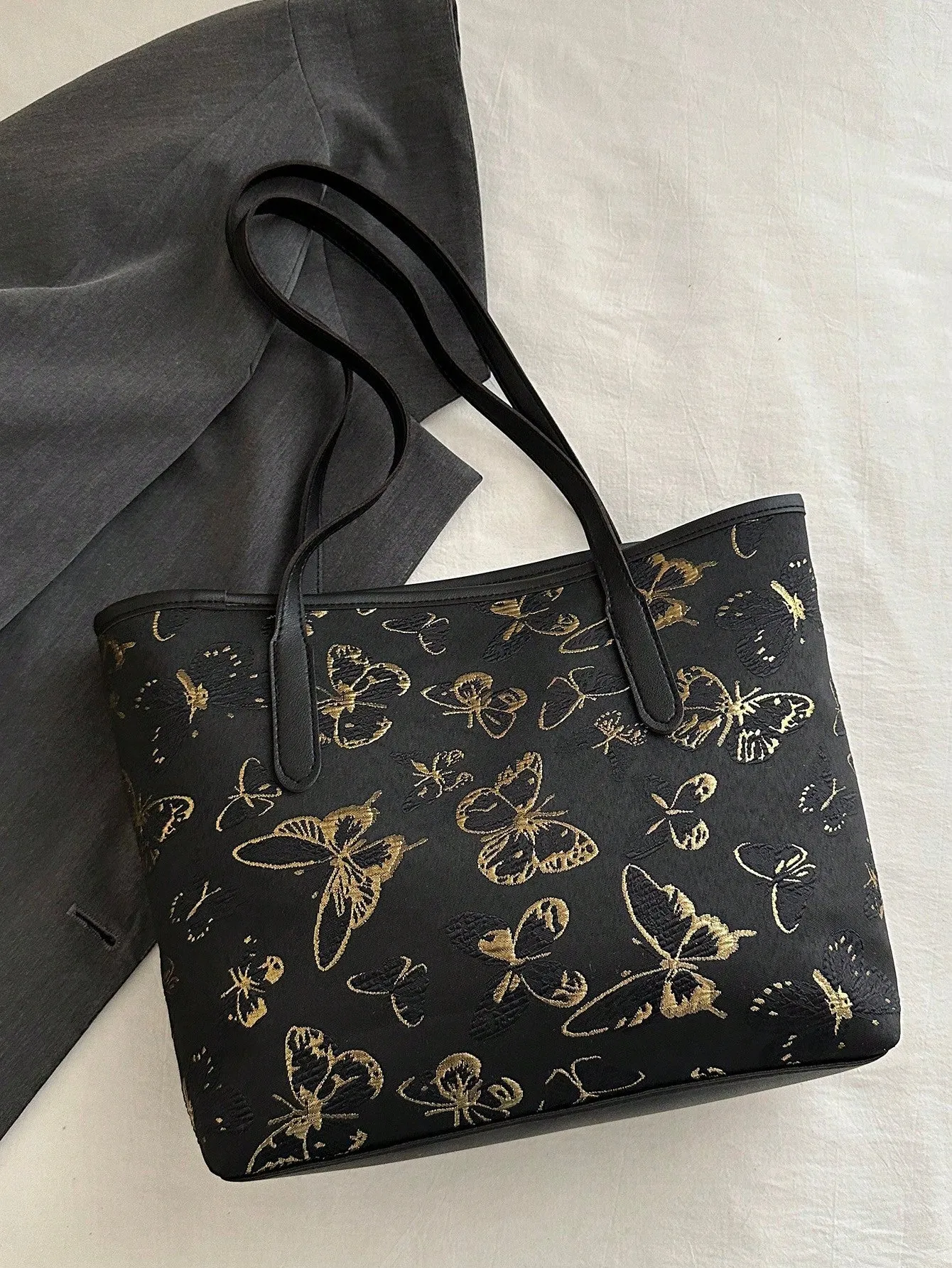 1pc Simple Black Nylon Butterfly Print Rivet Decor Large Capacity Tote Shoulder Handbag For Women