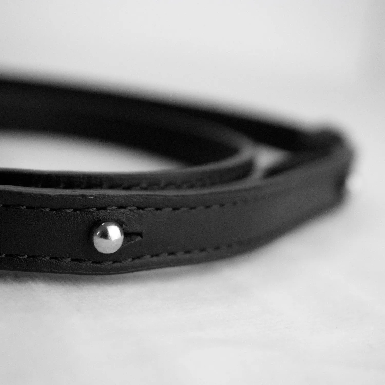Adjustable Phone Bag in Black