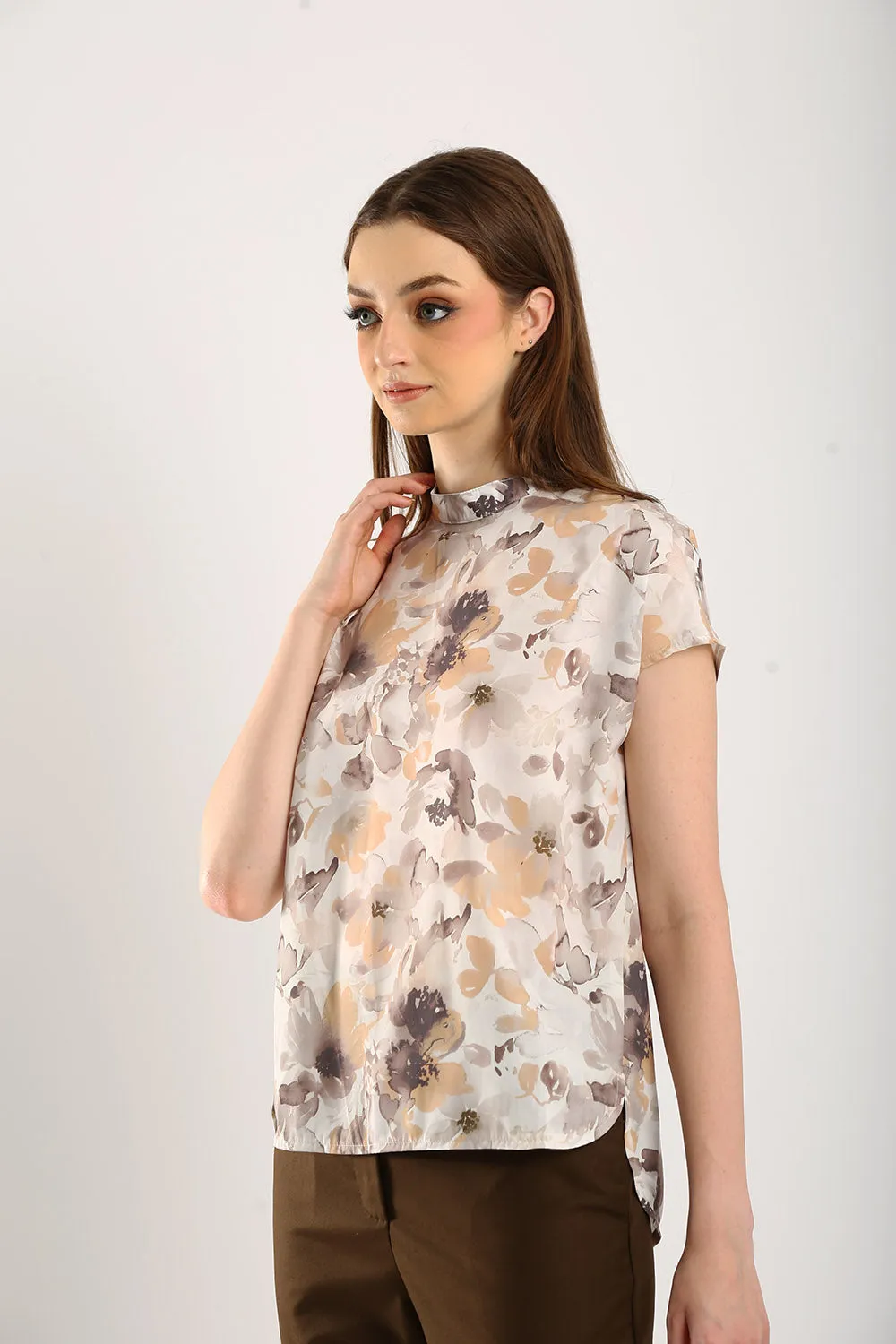 Astrid Floral Cotton Top in Light Apricot