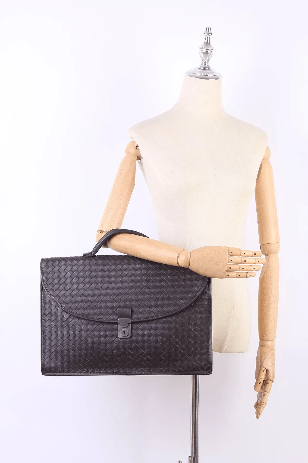 Bottega Veneta Intreciatto Dark Brown Leather Briefcase RCL1021
