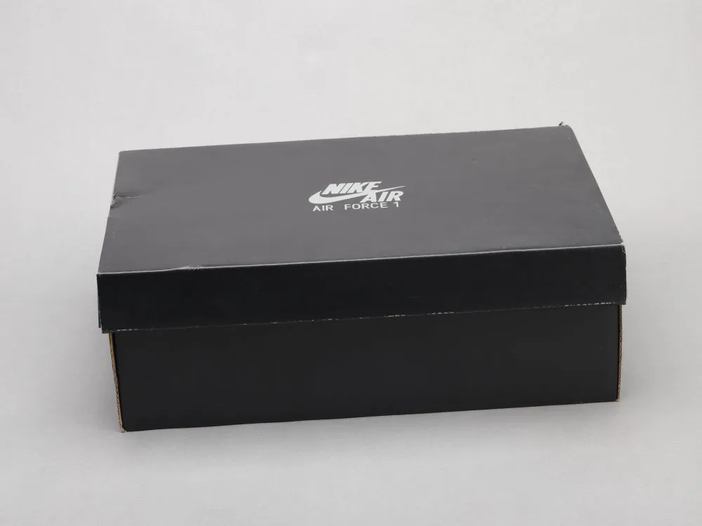 CE - AF1 luminous black grey