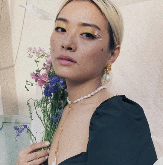 Classic Toggle Pearl Necklace