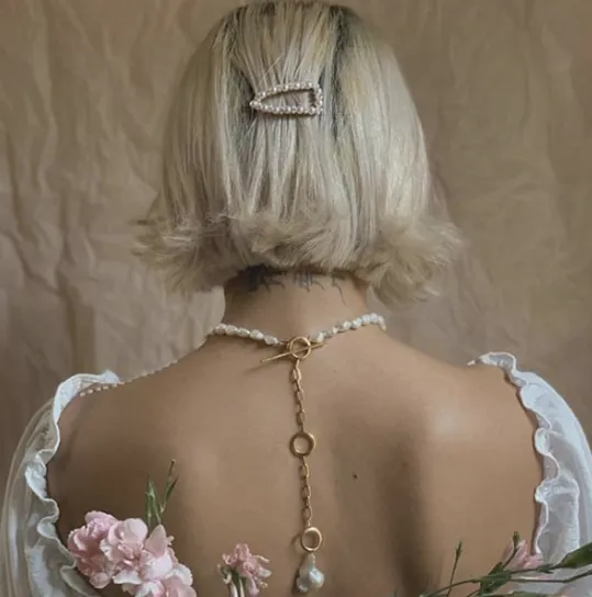 Classic Toggle Pearl Necklace