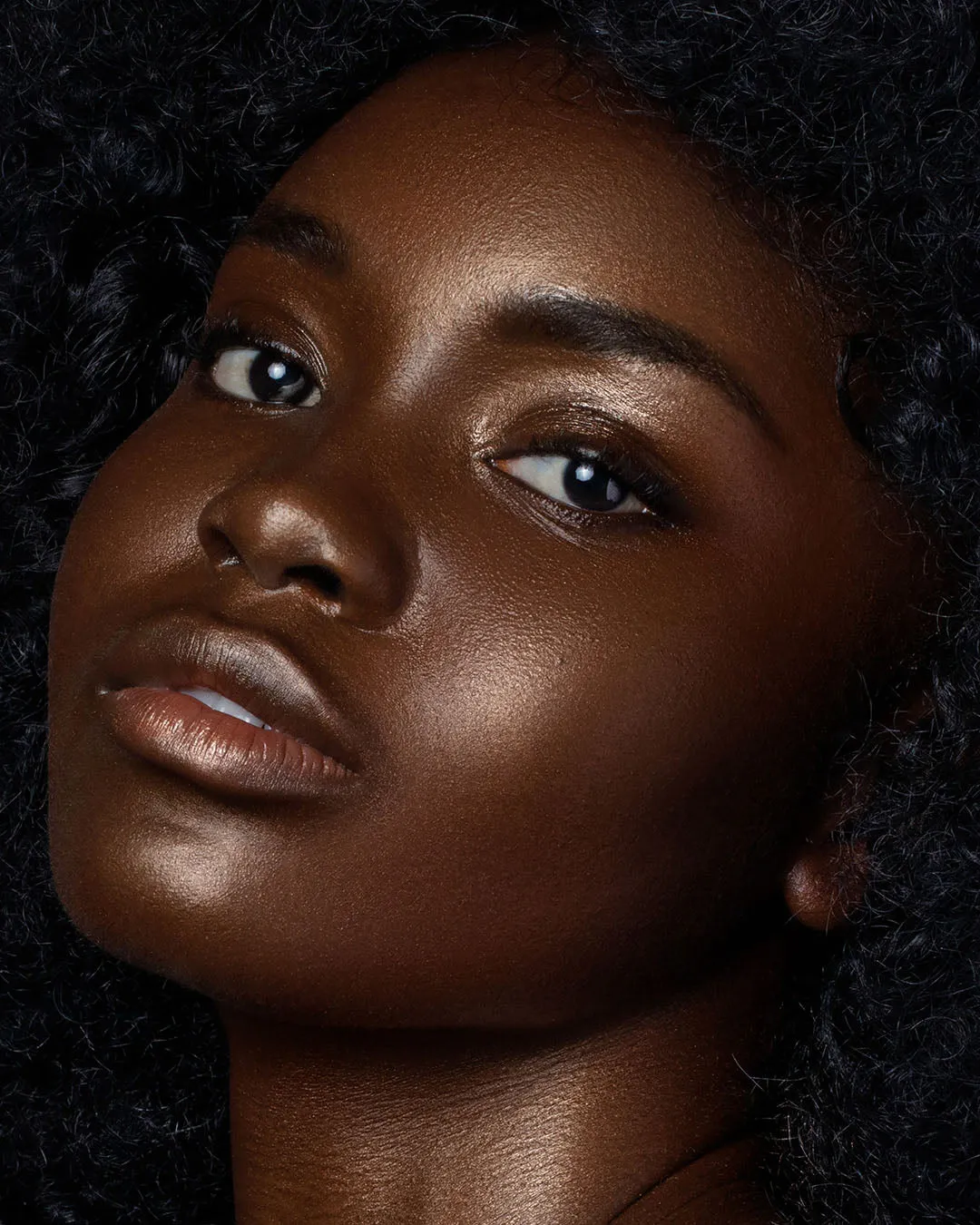 Creature of Light Full-Face Serum Illuminator: Glowing Creature