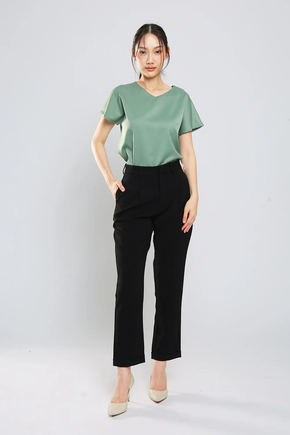 Danna V-Neck Top in Sage