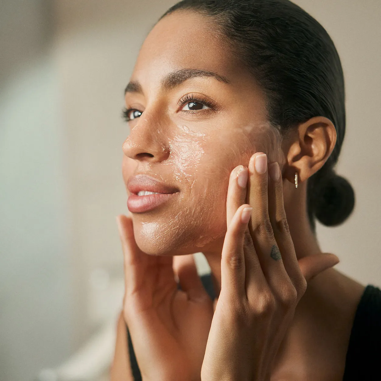 Diamond Luminous Rich Luxury Cleanse
