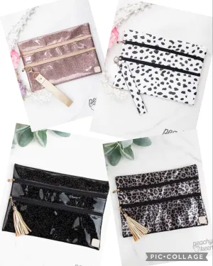 Double Zipper Wristlet Versi Bag