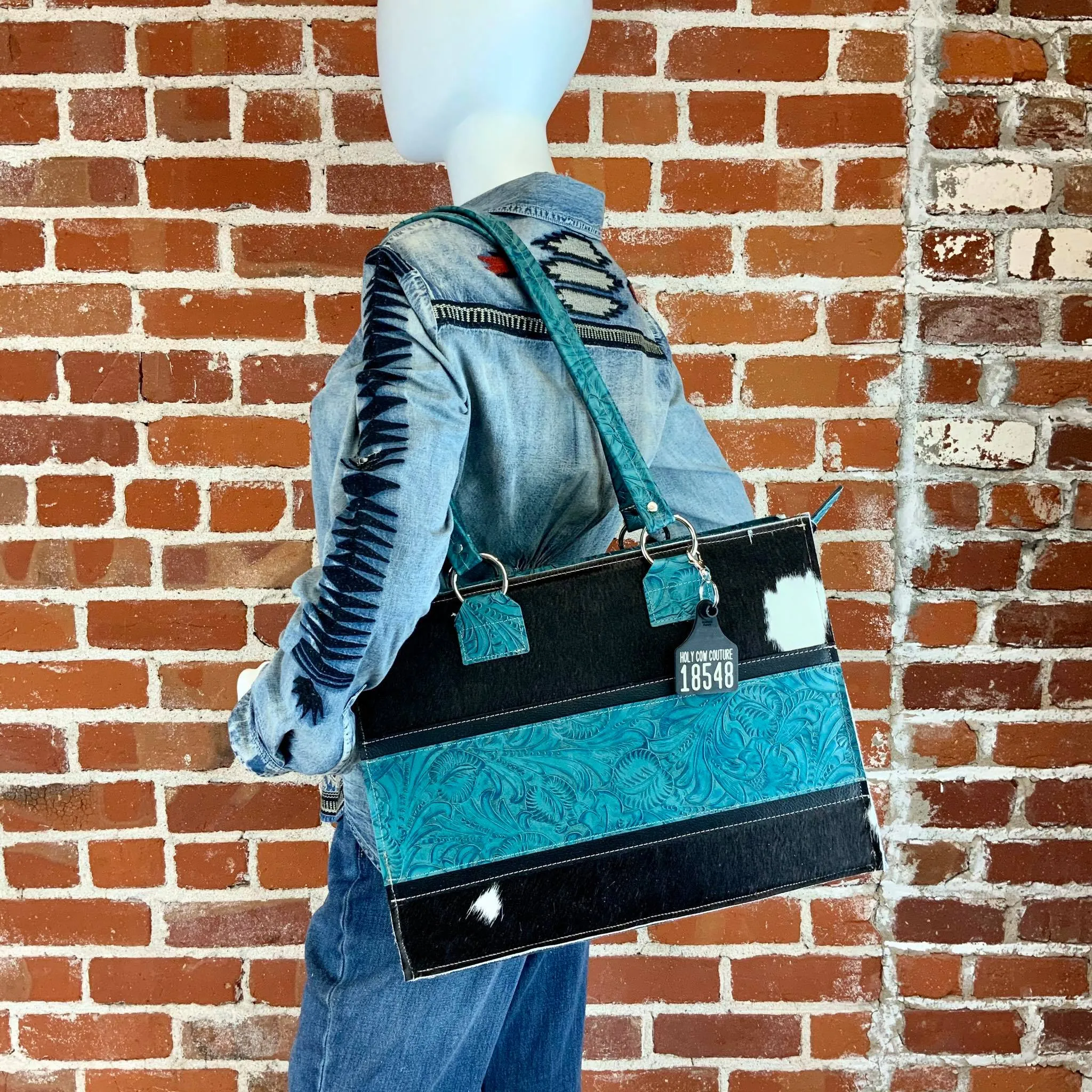 Get Outta Town Tote - #18548