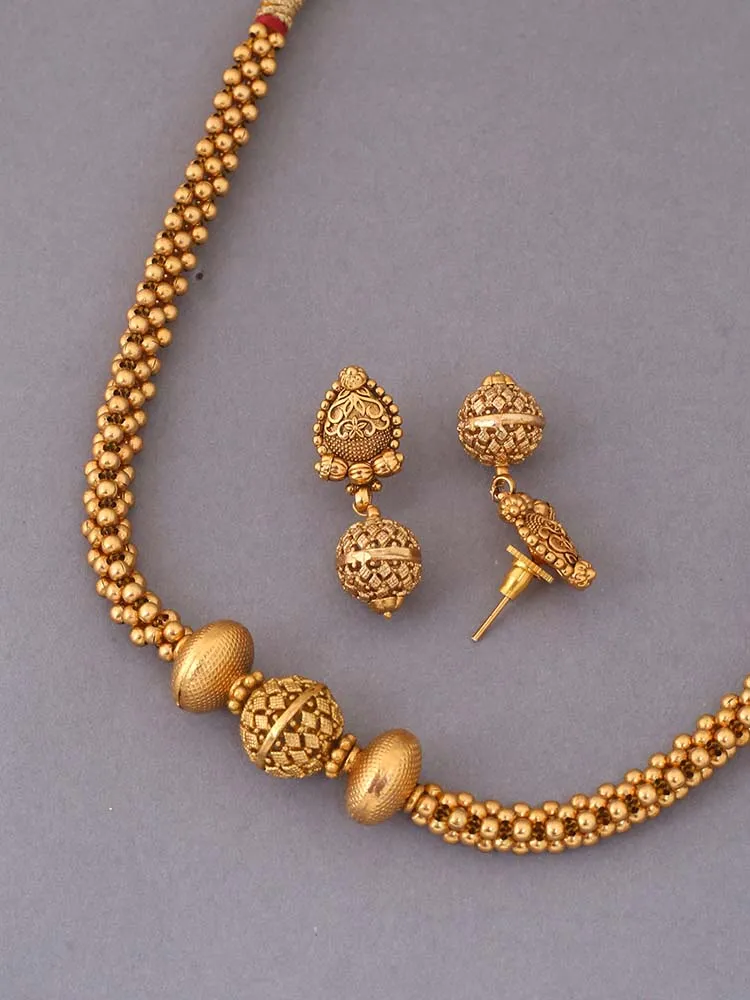 Golden Draupadi Temple Jewellery Set