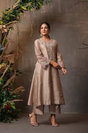 Gulshan Applique Kurta Set Grey