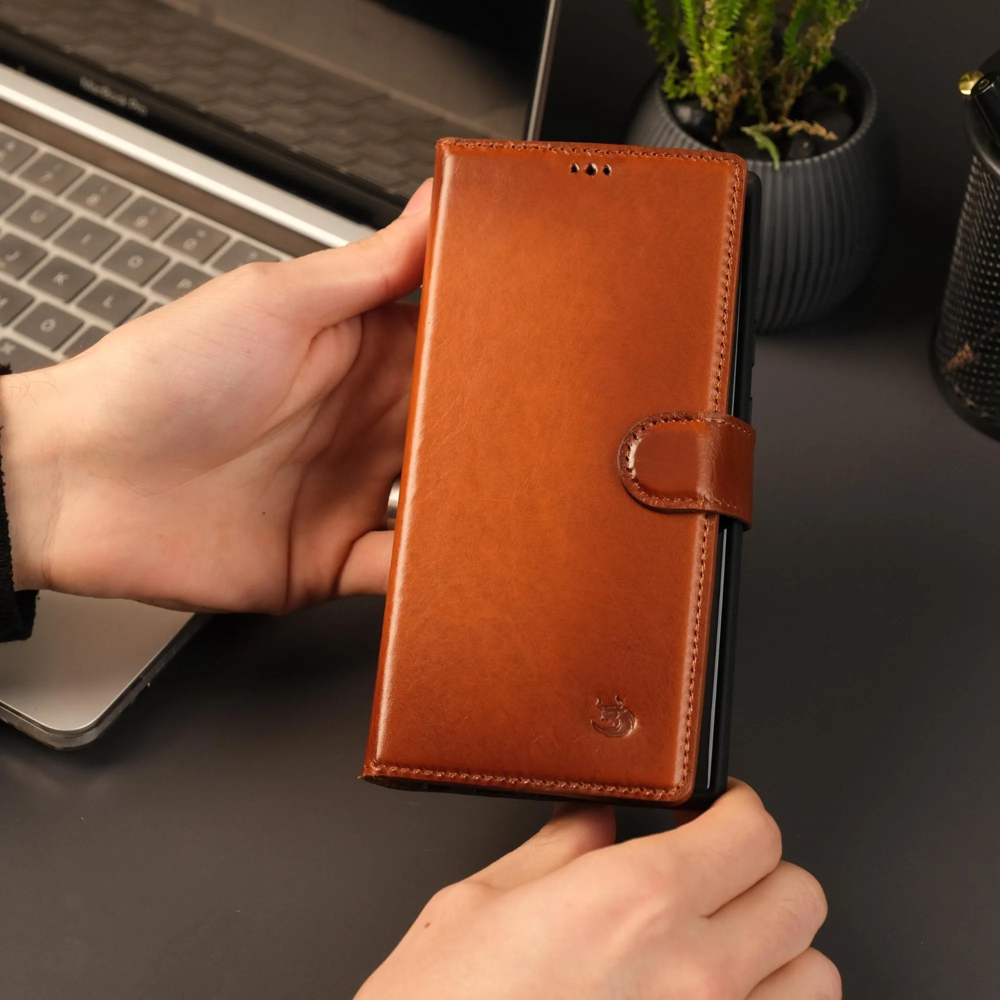 Leather Samsung Galaxy S25 Ultra Wallet Case | Buffalo