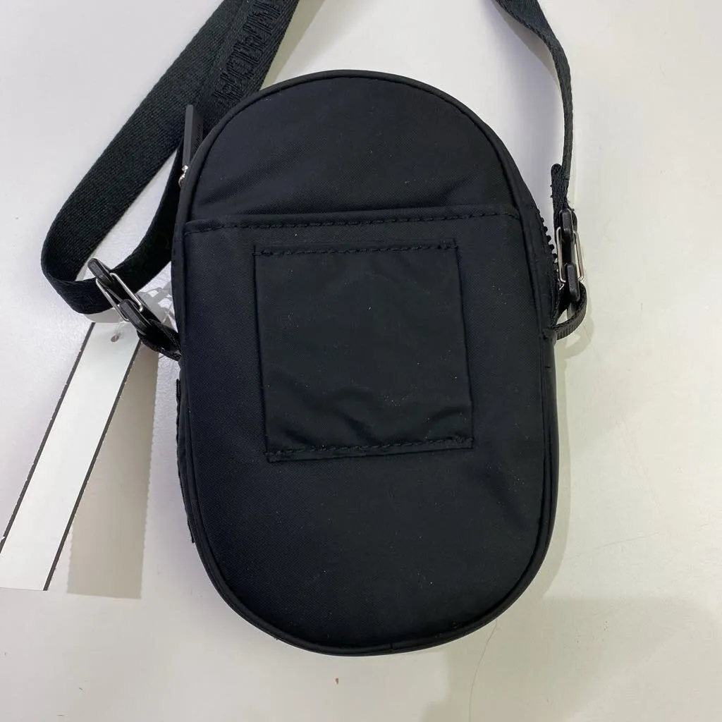 Lululemon Canada phone bag