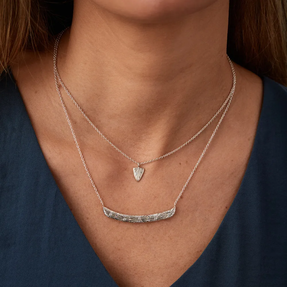 Luminous Bar Necklace