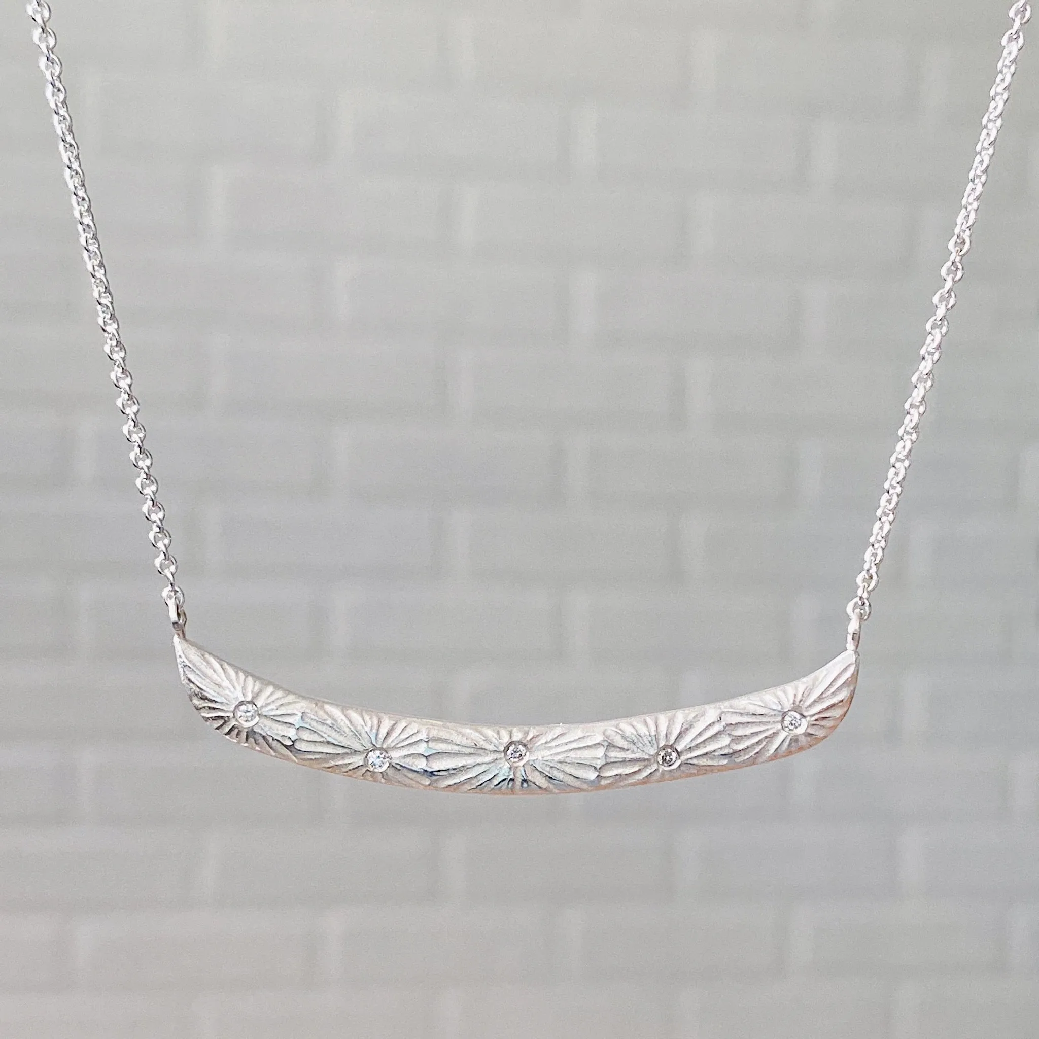 Luminous Bar Necklace