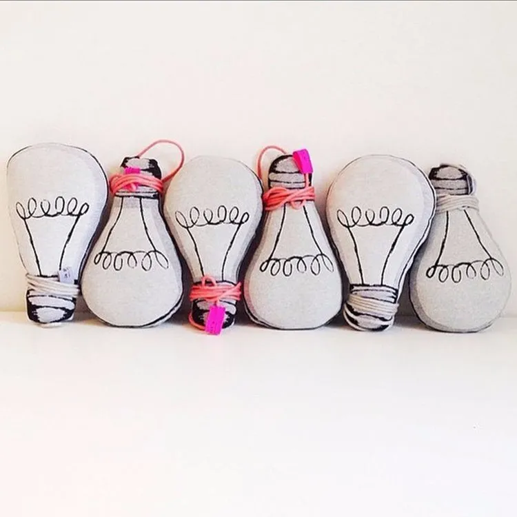 Luminous Cushion | Bulb