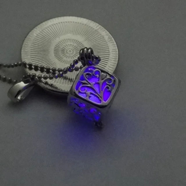 Oldy Luminous Necklace