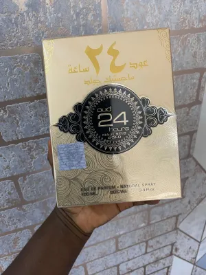 Oud 24Hours Majestic Gold Perfume