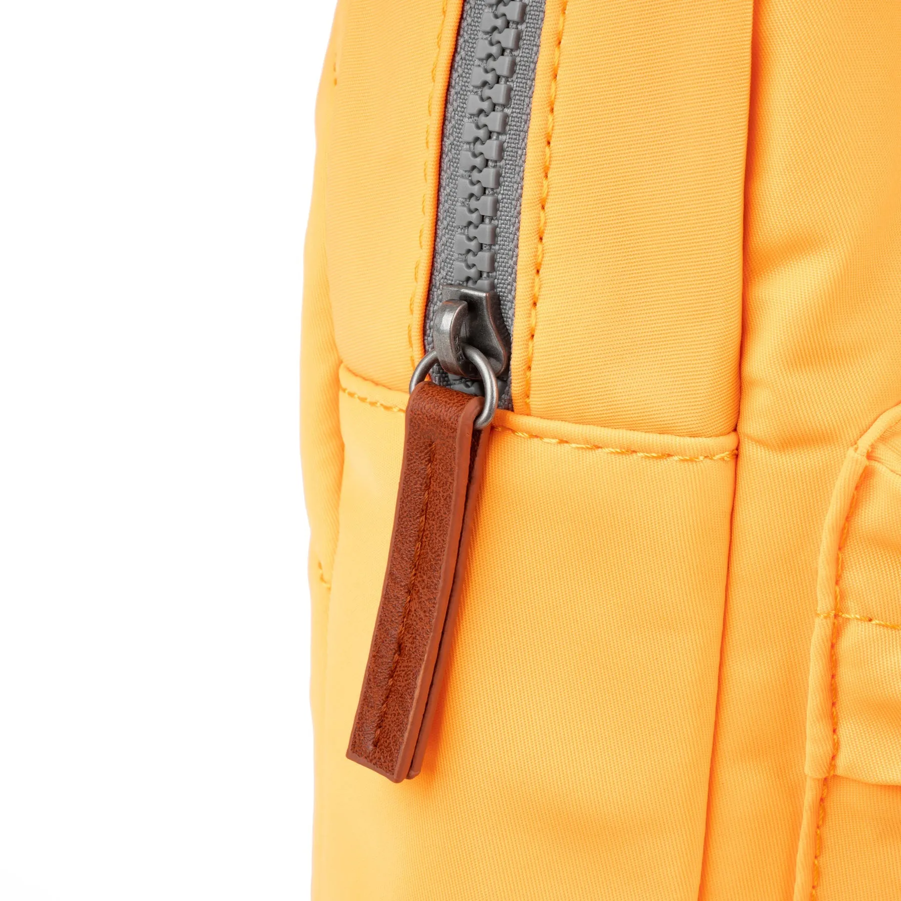 ROKA Willesden B Large Recycled Nylon Bag - Sorbet
