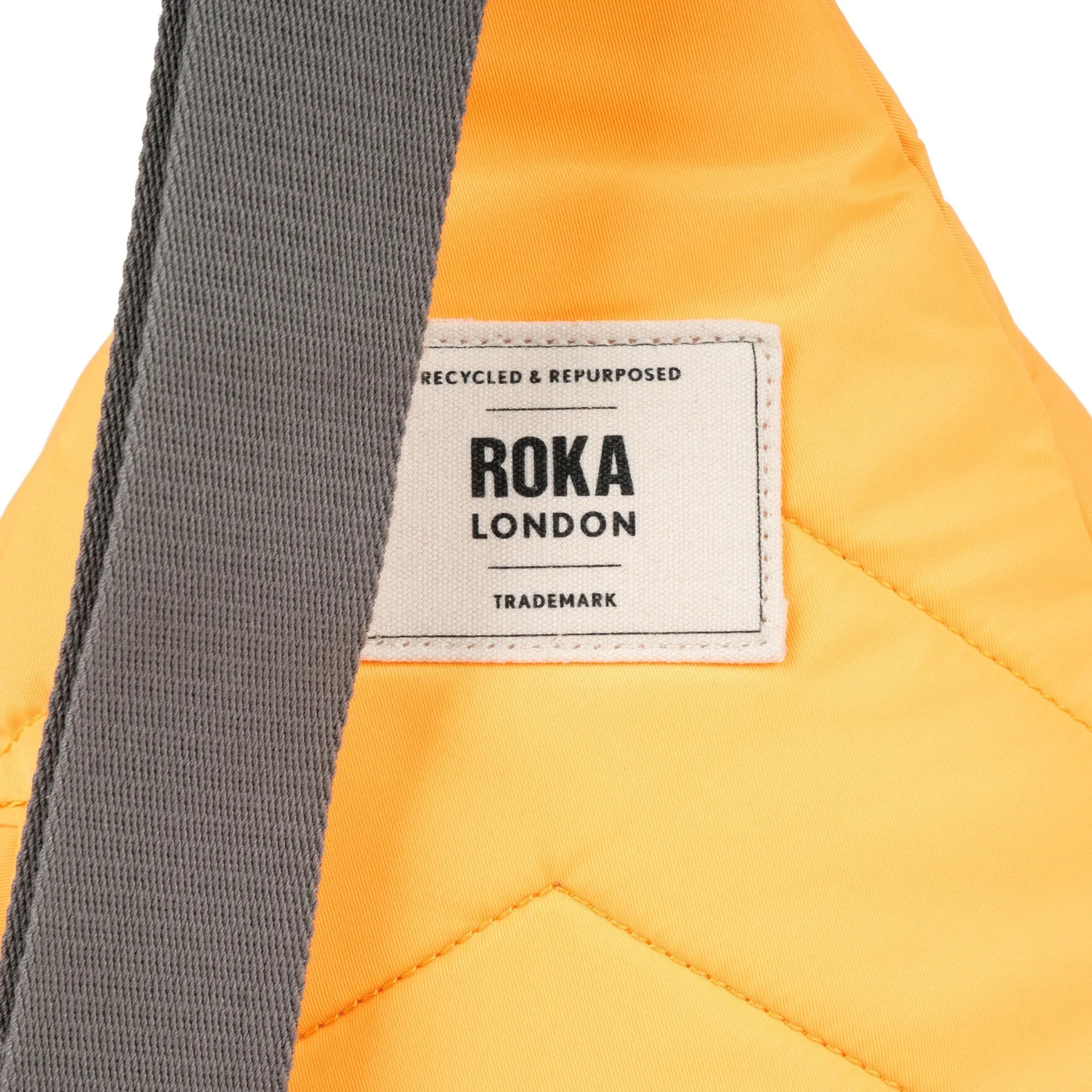 ROKA Willesden B Large Recycled Nylon Bag - Sorbet