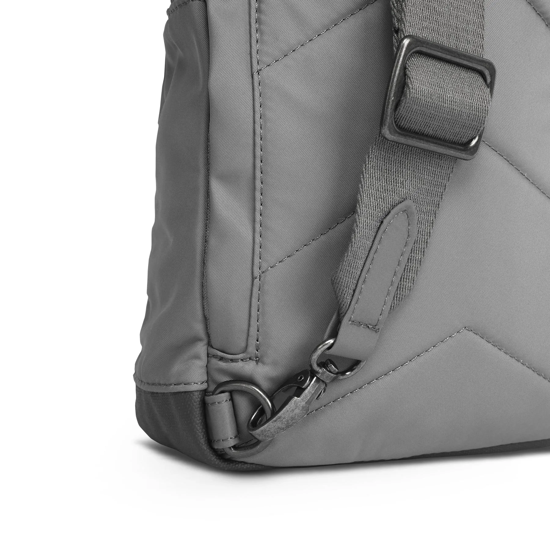 ROKA Willesden B Large Recycled Nylon Bag - Stormy
