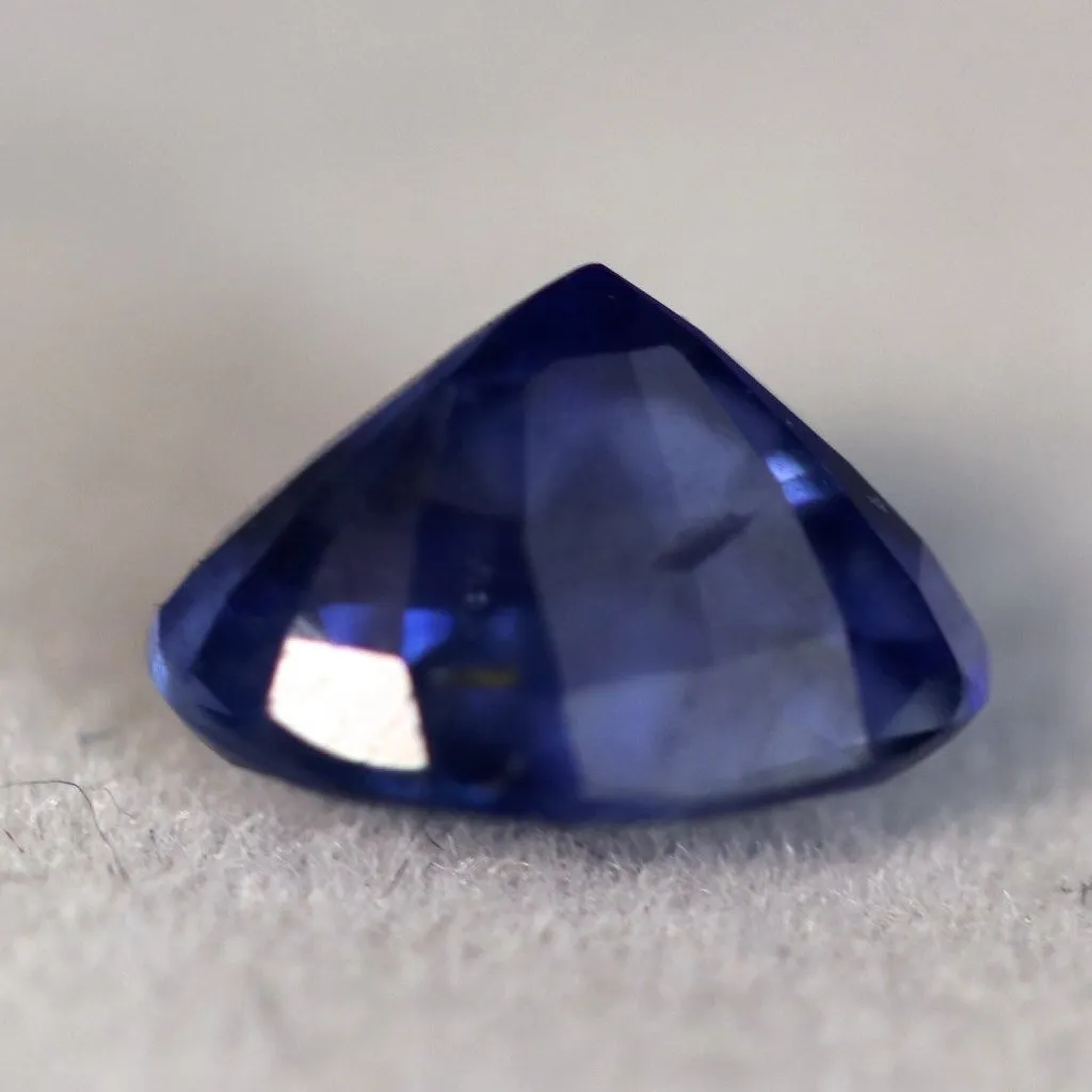 Royal Blue Sapphire, Pear/Mixed Cut, 1.55 Carats