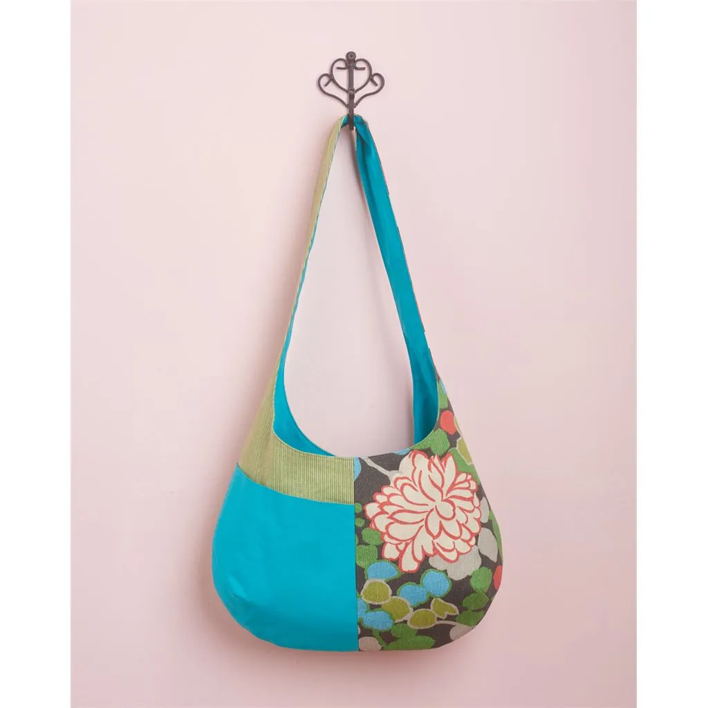 Simplicity Sewing Pattern S9563 Slouch Bags, Purse Organizer and Cosmetic Case