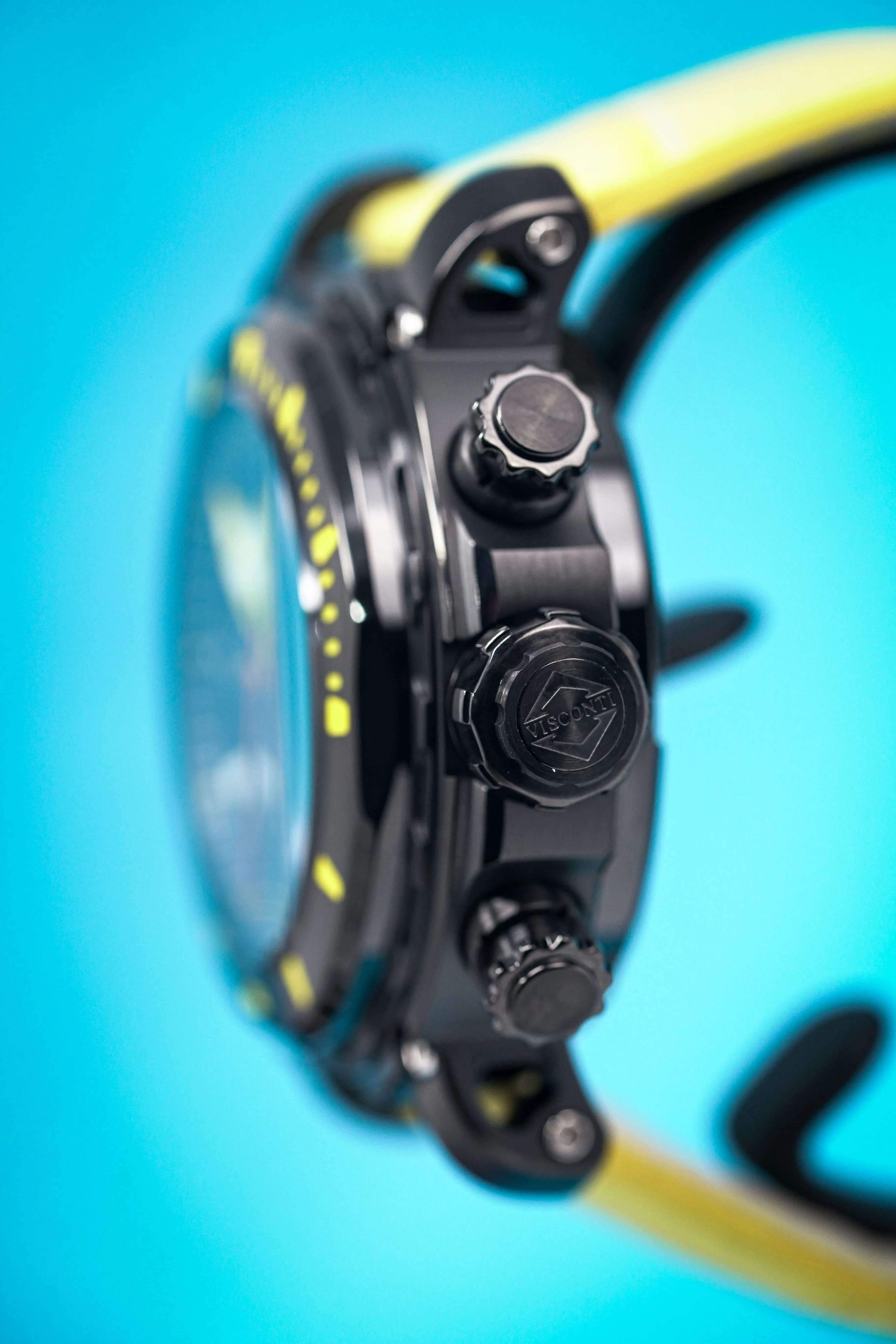 Visconti Chronograph Watch Full Dive 500M Yellow KW51-05