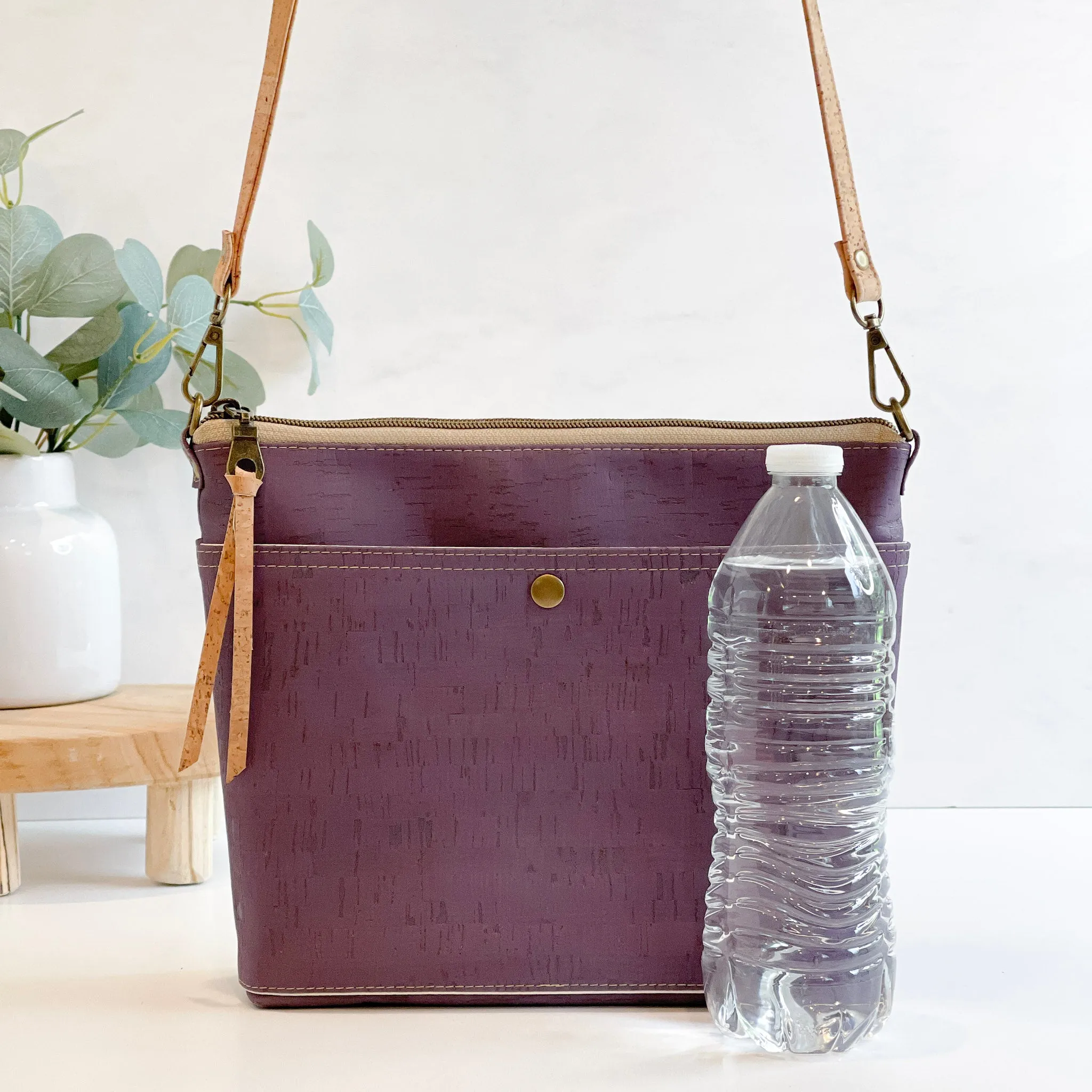 VISIONARY cross body bag | AMETHYST