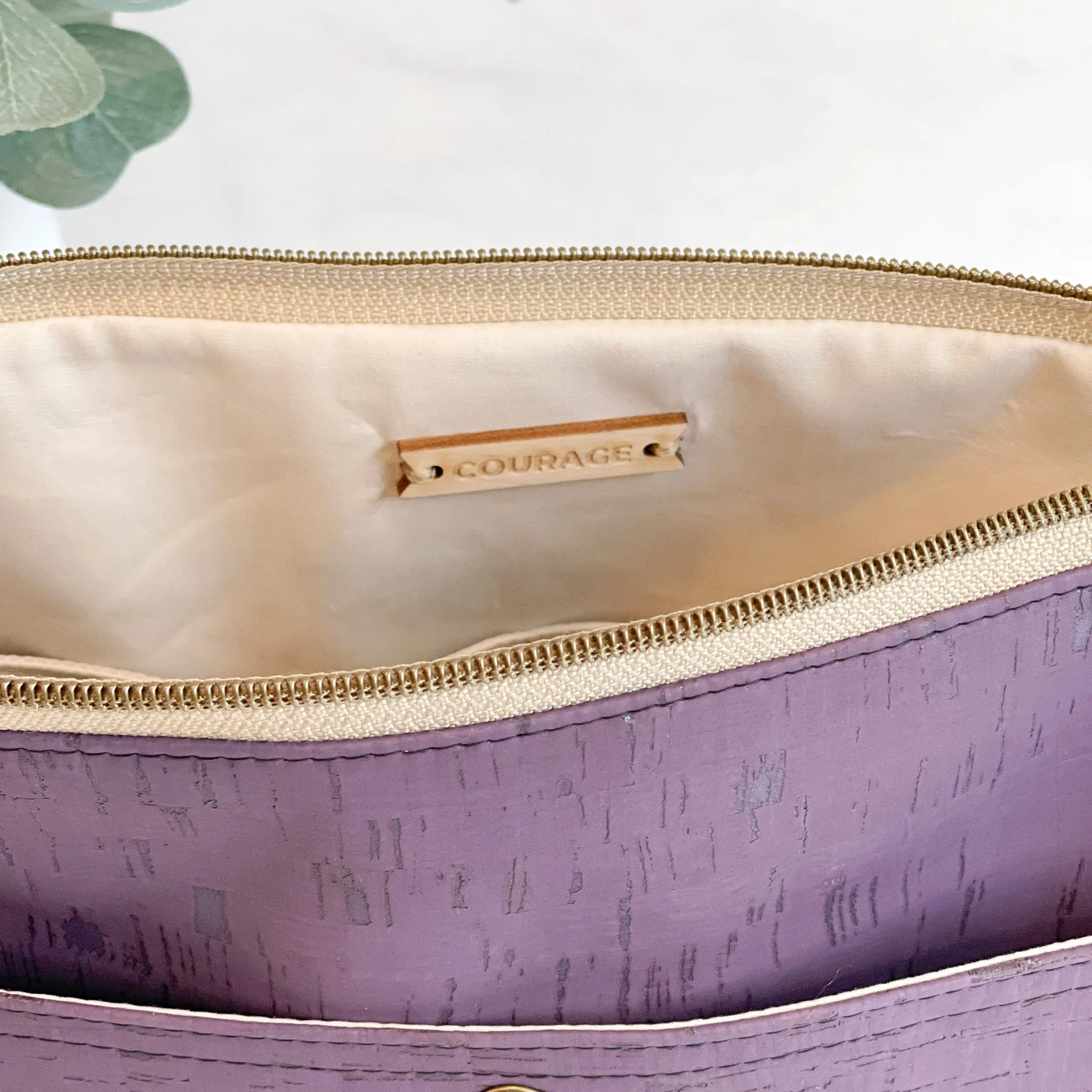 VISIONARY cross body bag | AMETHYST