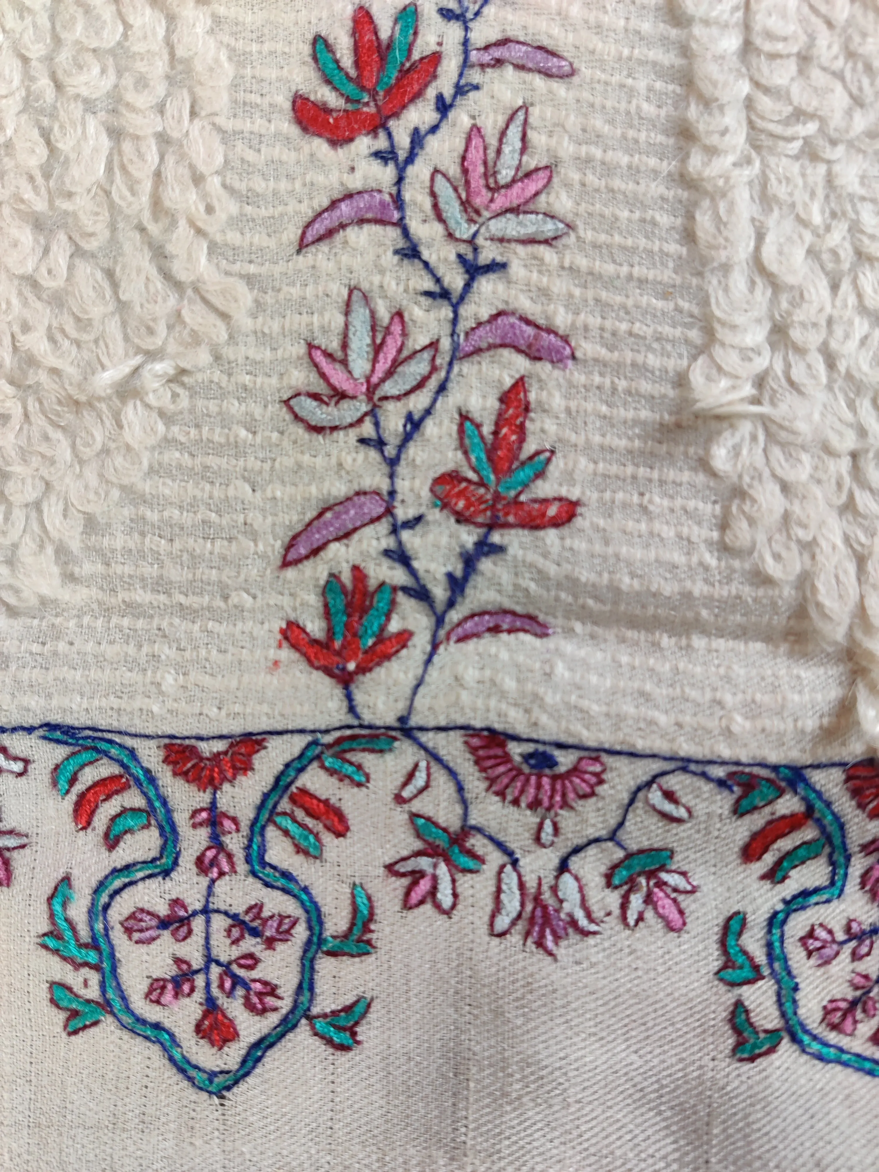 Zarif-e-Gulbahar Pure Pashmina Shawl with Sozni Embroidery